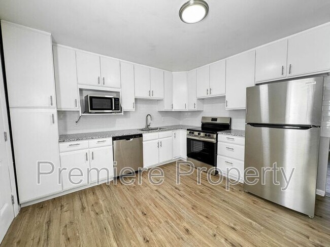 Building Photo - 1721 S Ellison Way