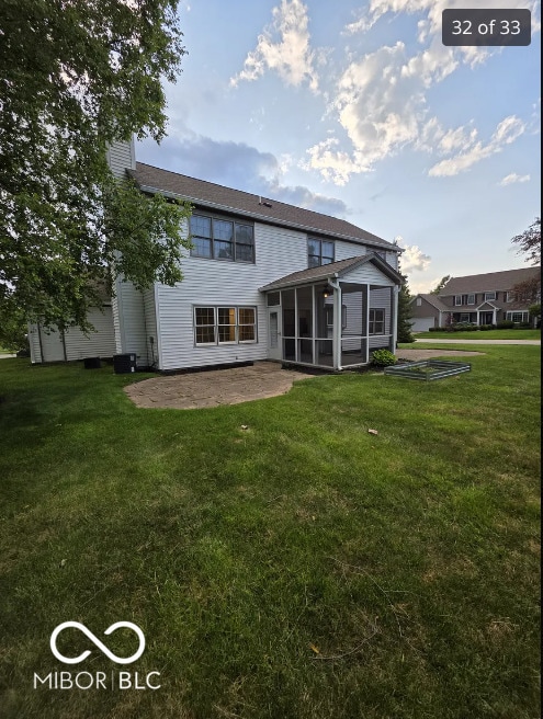 Building Photo - 10827 Putnam Pl