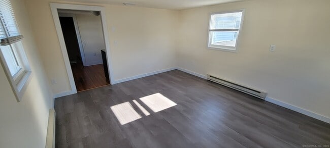 Building Photo - 155 Greenwood Ave