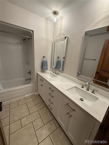 Building Photo - 5992 Belmont Way