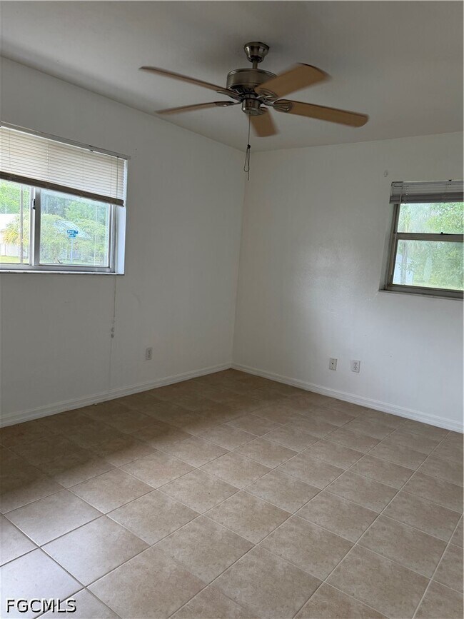 Building Photo - 2610 W Rd