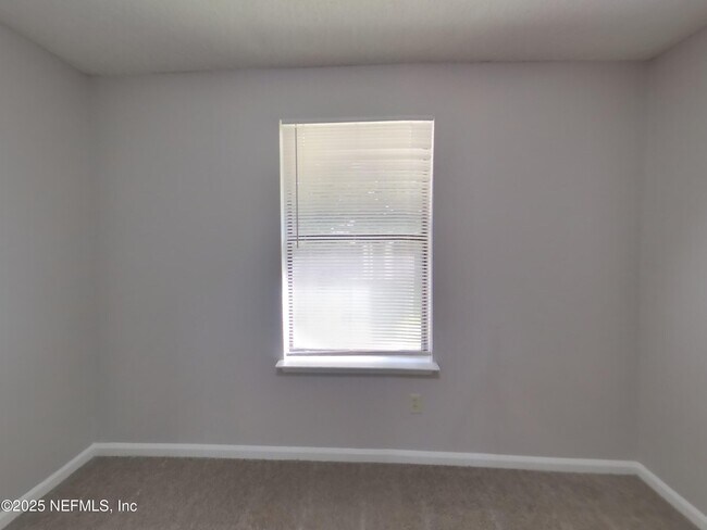 Building Photo - 2024 Farm Way