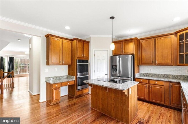 Building Photo - 5304 Waldo Dr