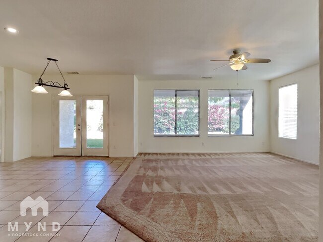 Building Photo - 6780 W Bronco Trail