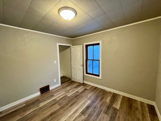 Building Photo - 4 Bed 2 Bath Single Family Home in Wausau