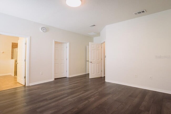 Building Photo - 7557 Azalea Cove Cir