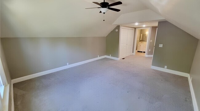 Primary Bedroom - 2914 Golden Valley Rd