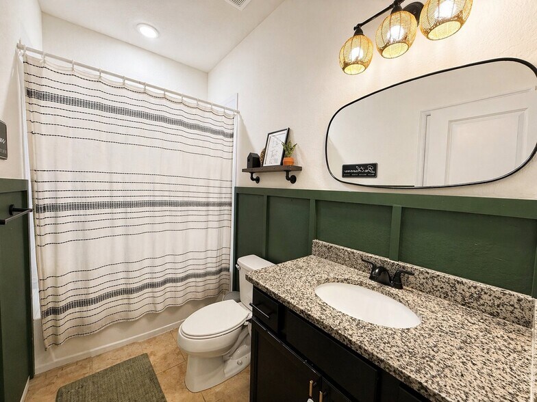 Building Photo - 2394 Post St