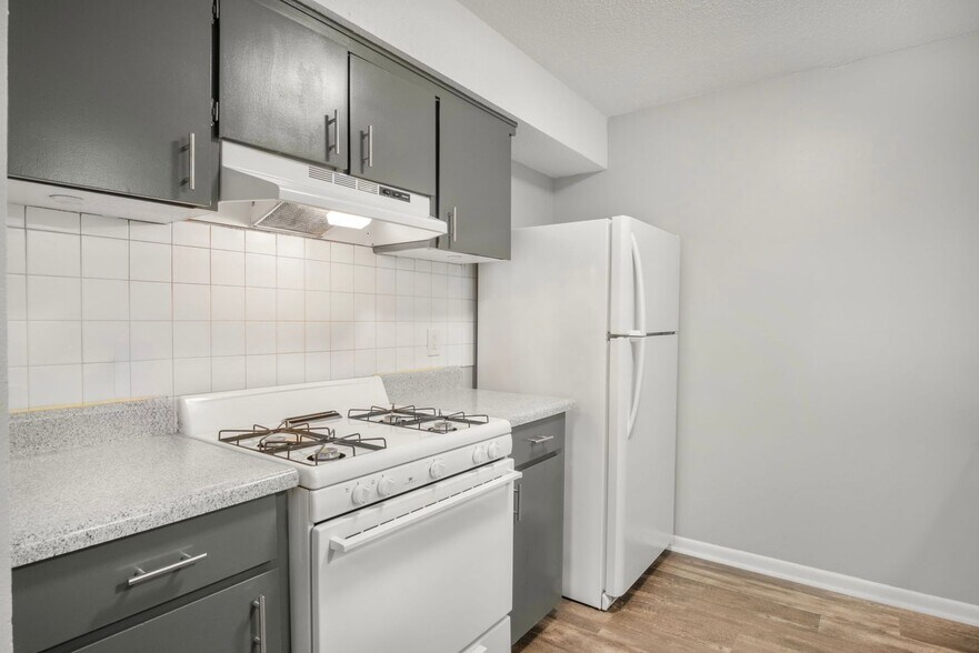 Interior Photo - Hillside Apartments