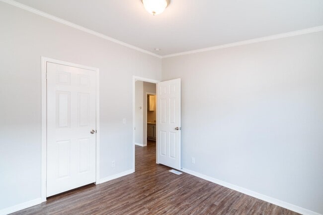 Building Photo - 10115 Berrybriar Ln