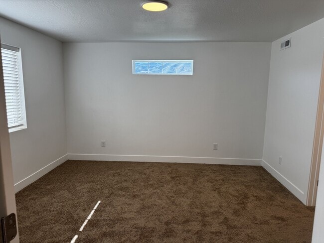 Building Photo - 2172 Sawmill Blvd