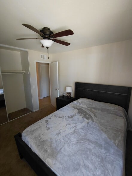 Building Photo - 575 Pierpont Dr