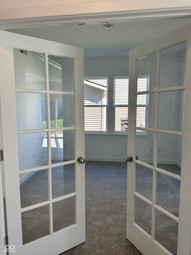 Building Photo - 8560 Tripp Rd