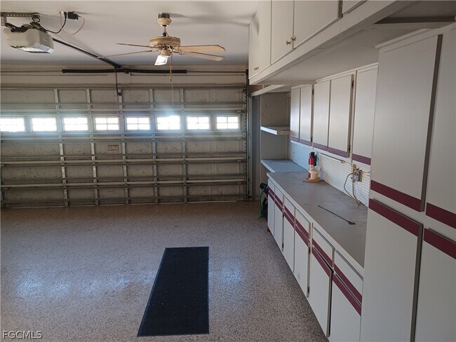 Building Photo - 11891 Prince Charles Ct