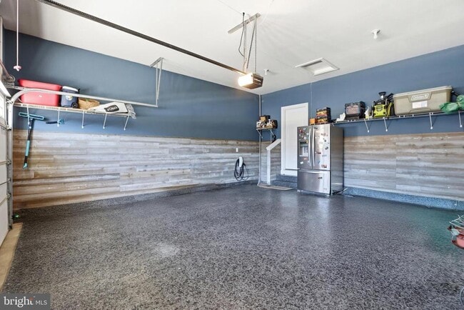 Building Photo - 6702 Savannah Dr