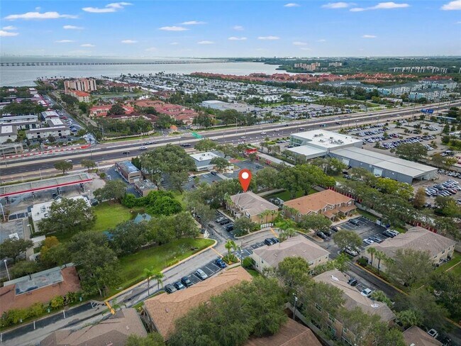 Building Photo - 2565 Harn Blvd