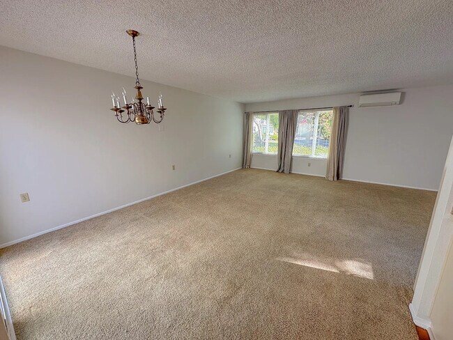 Building Photo - 2161 Via Mariposa E