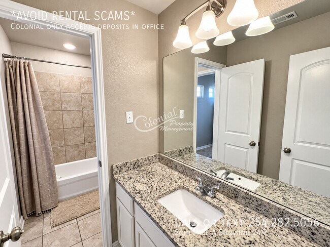 Building Photo - 1457 Neff Dr