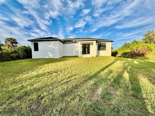 Building Photo - 13435 Bouvardia Ln