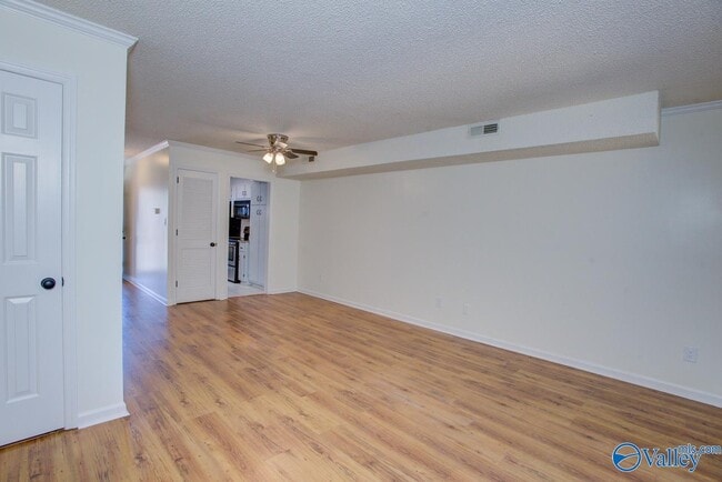 Building Photo - 8151 Oldfield Rd SW