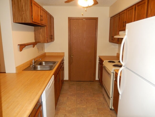 Building Photo - 4141 Karl Rd