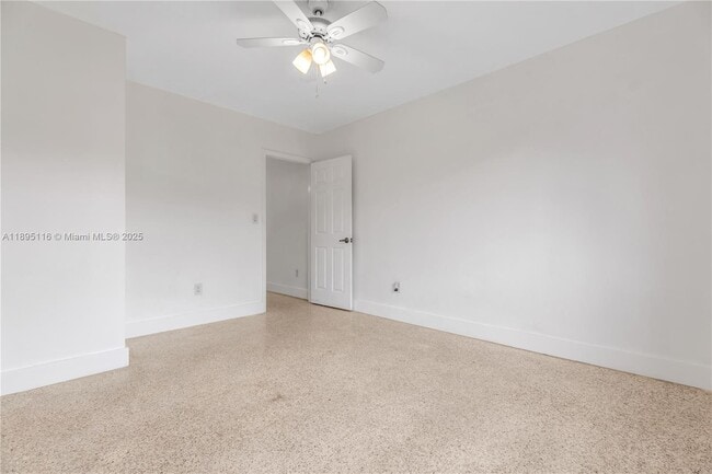 Building Photo - 43 Glen Royal Pkwy