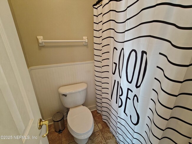 Building Photo - 1505 Majestic View Ln