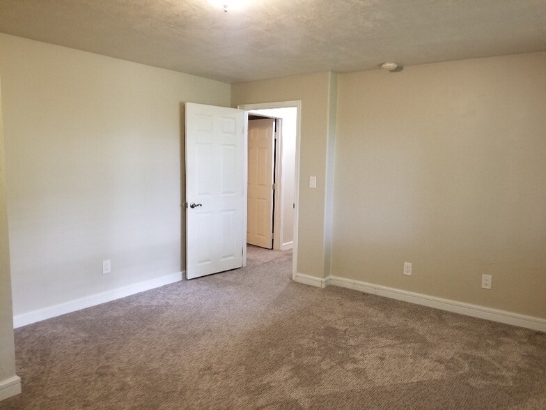 Bedroom 1 - 12084 S Allison Park Ct