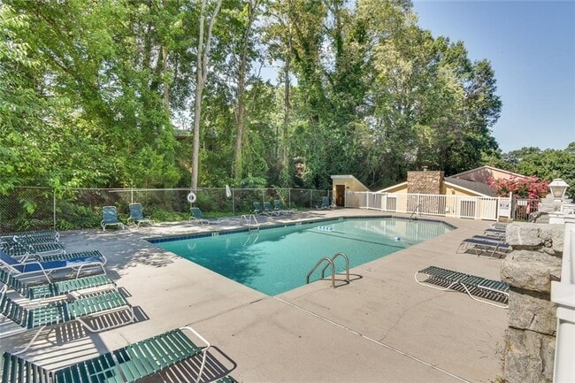 Building Photo - 2545 Lawrenceville Hwy