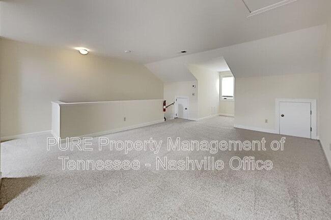 Building Photo - 344 Ardsley Pl