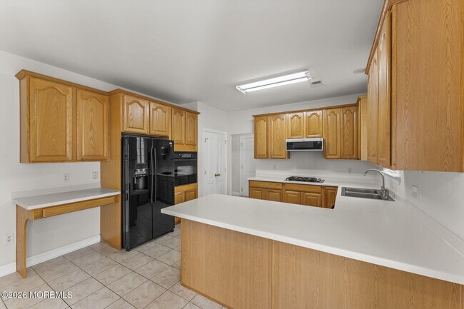 Building Photo - 8 Connor Dr