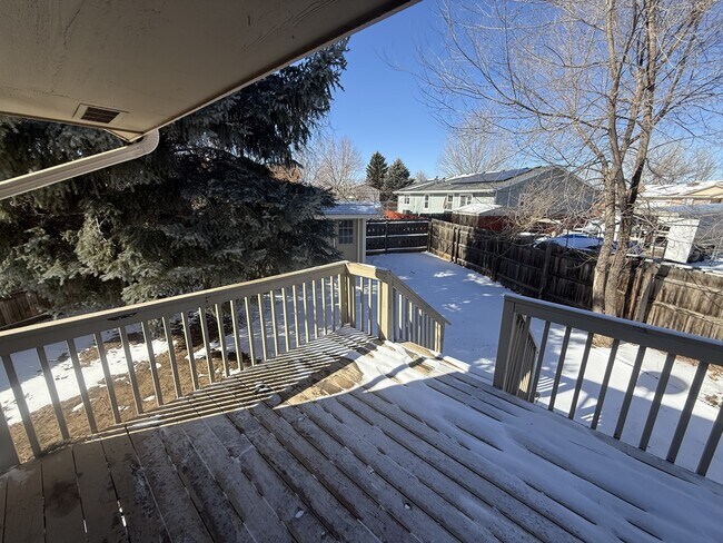 Building Photo - 4541 Dinosaur Ct