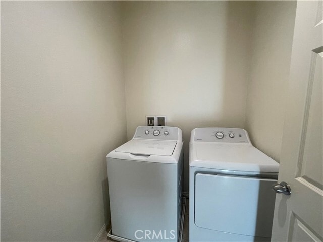 Building Photo - 1406 Girona Dr