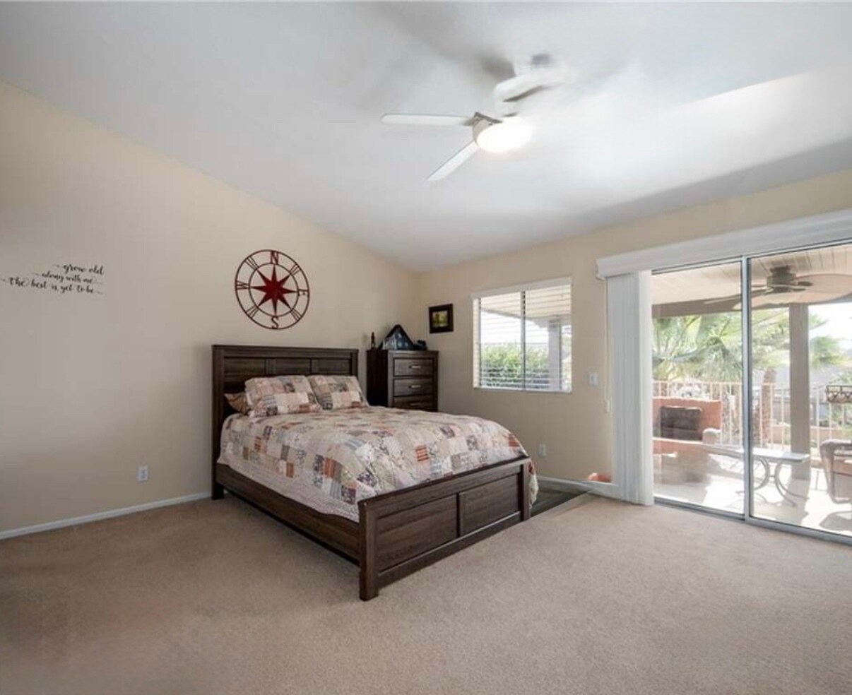 Building Photo - 10701 Bel Air Dr