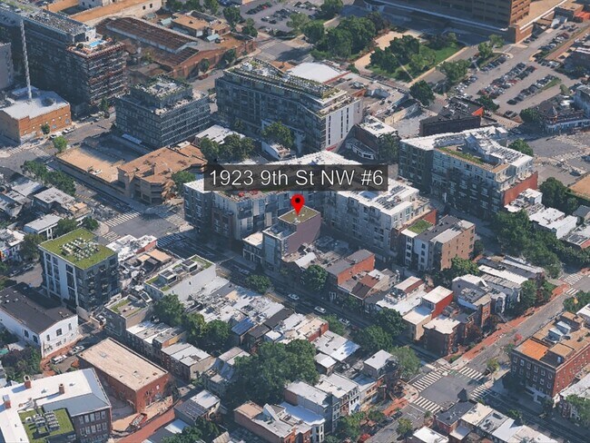 Building Photo - 1923 9th St NW