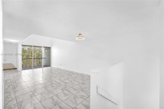 Building Photo - 4654 NW 97th Pl