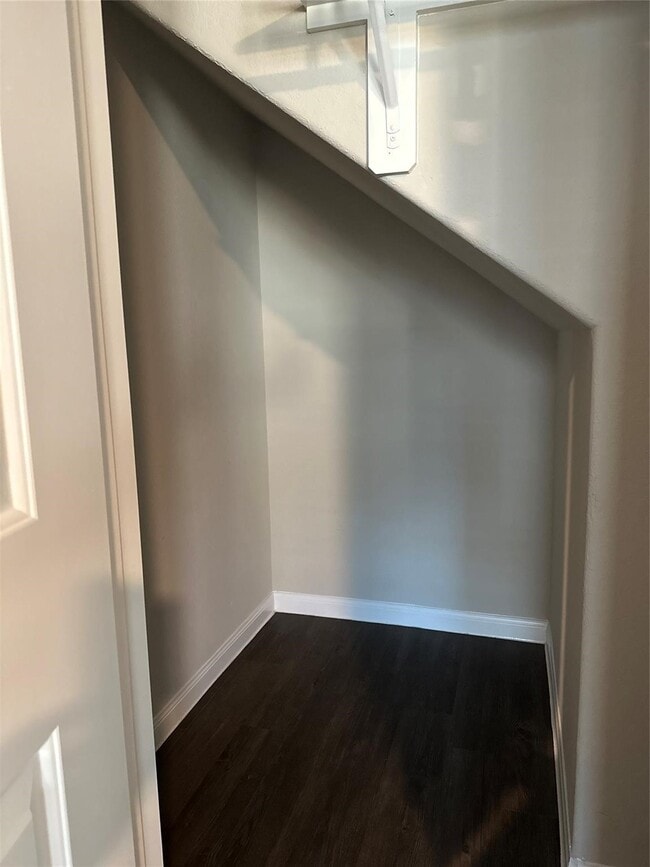 Building Photo - 24538 Carlo Hue Trail