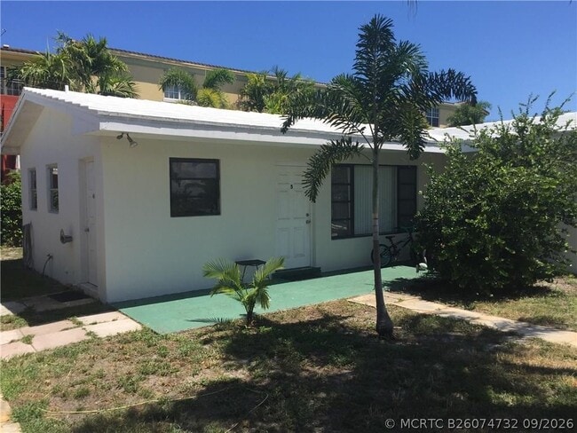 Building Photo - 1836 Coral Ridge Dr