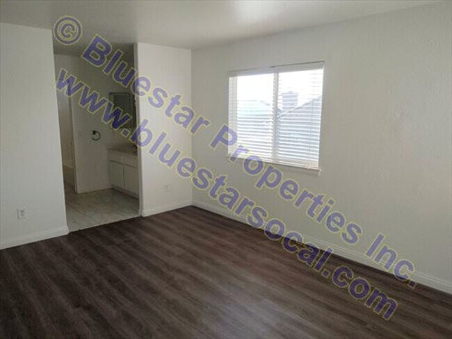 Building Photo - 17657 Dayton St