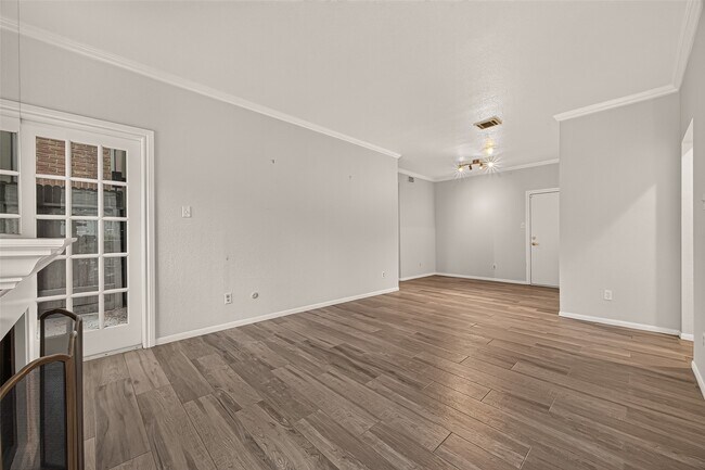 Building Photo - 1201 Bering Dr