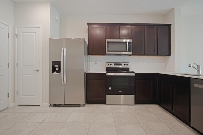 Building Photo - 1721 Delightful Dr