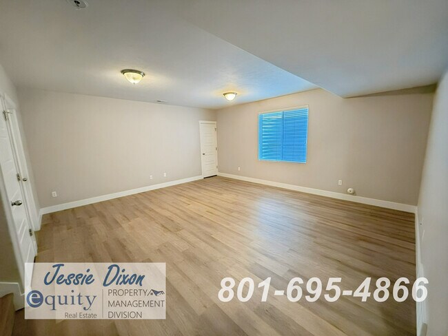 Building Photo - 1369 Carriage Chase Dr