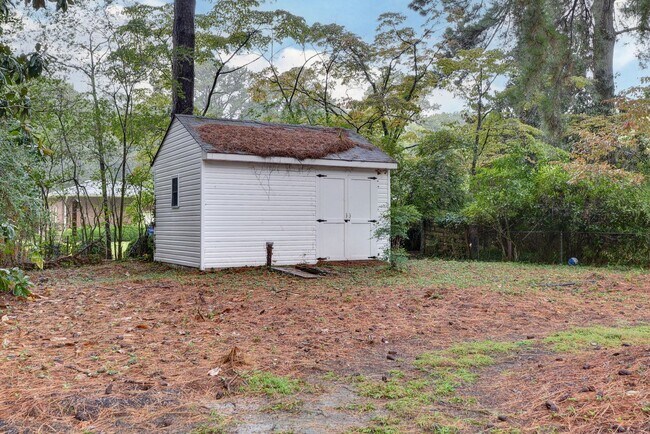 Building Photo - 309 Corbin Dr