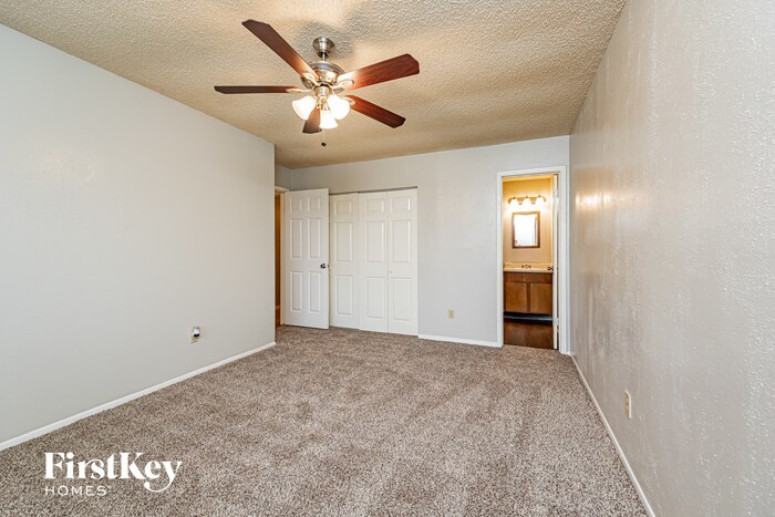 Building Photo - 23614 Pebworth Pl