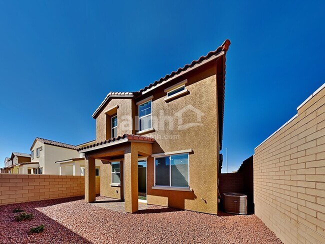 Building Photo - 145 Nico Azalea Ln