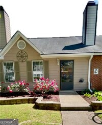 Building Photo - 1918 Cheatham Woods Dr SW