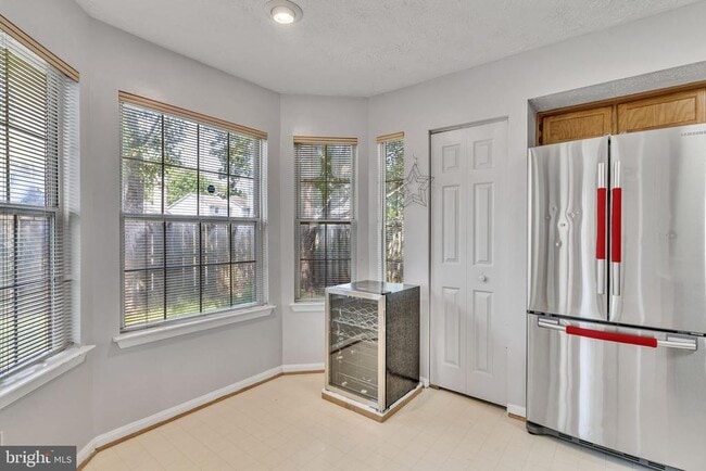 Building Photo - 13920 Lord Fairfax Pl