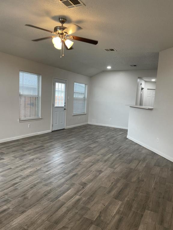 Building Photo - 2211 Garrett Dr