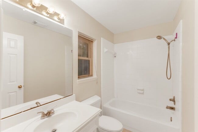 Building Photo - 3931 Shadow Trace Cir