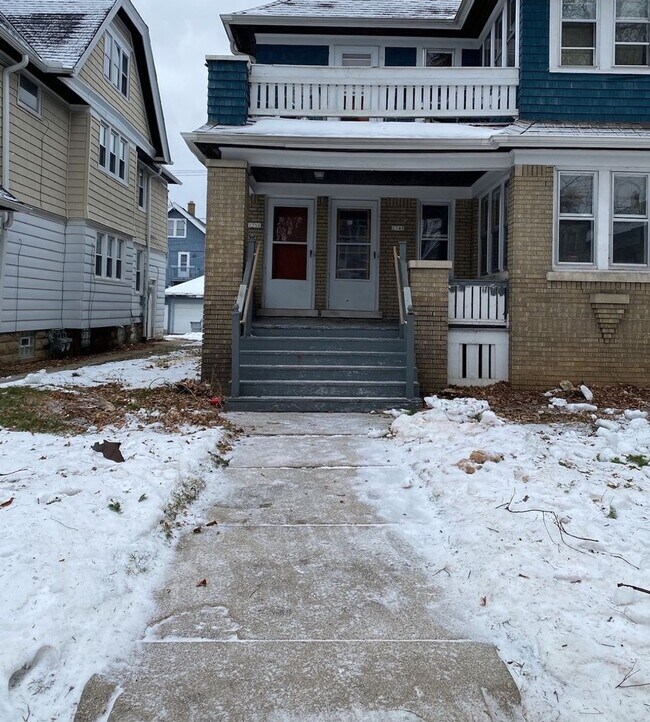 Primary Photo - 2748 N 44th St